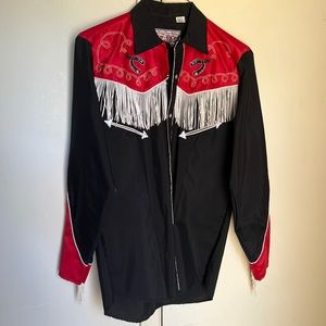 Tejas red, white and black fringe western shirt. smiley pockets and pearl snaps